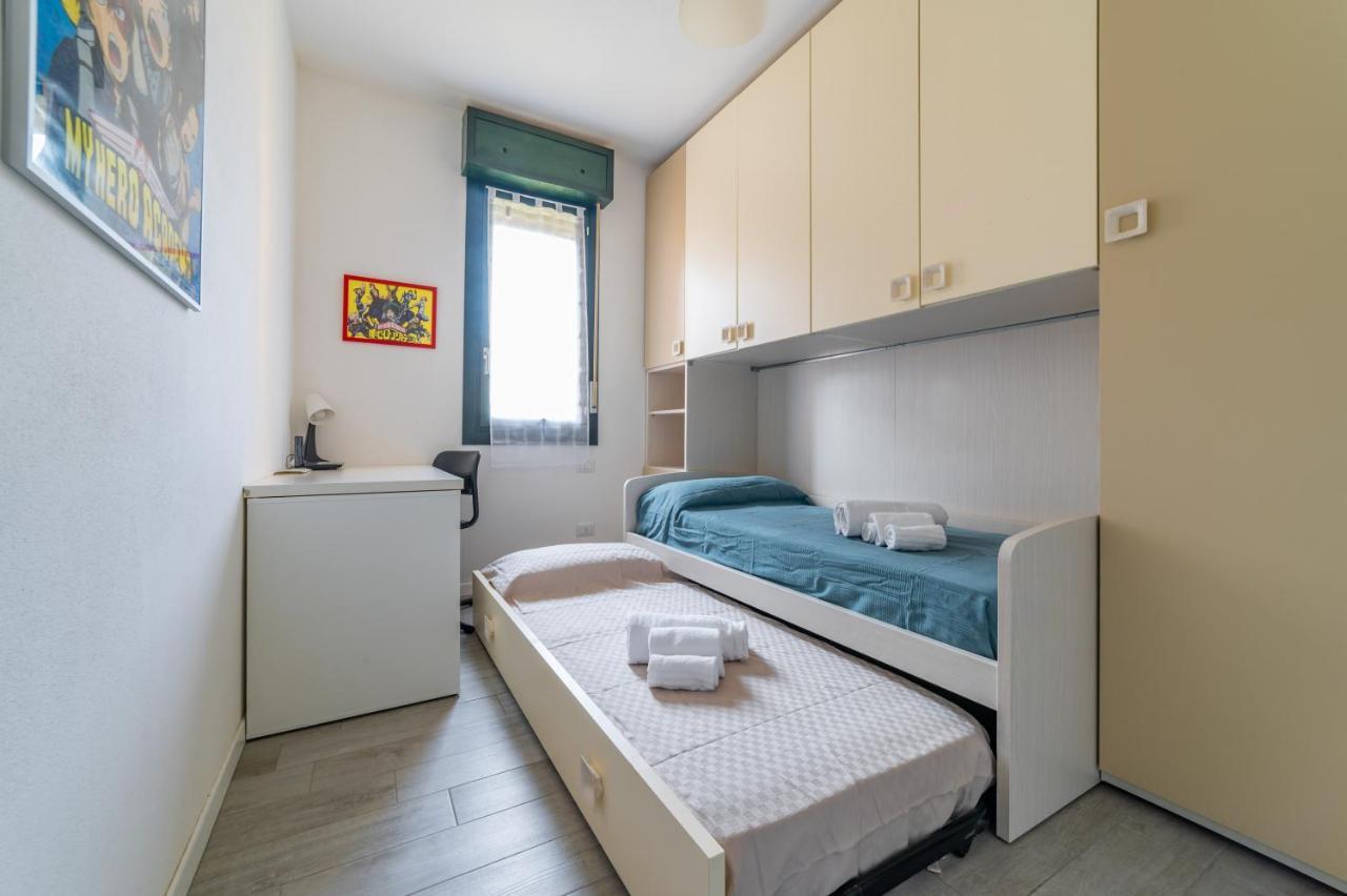 Parma Residential Apartment Con Balcone מראה חיצוני תמונה
