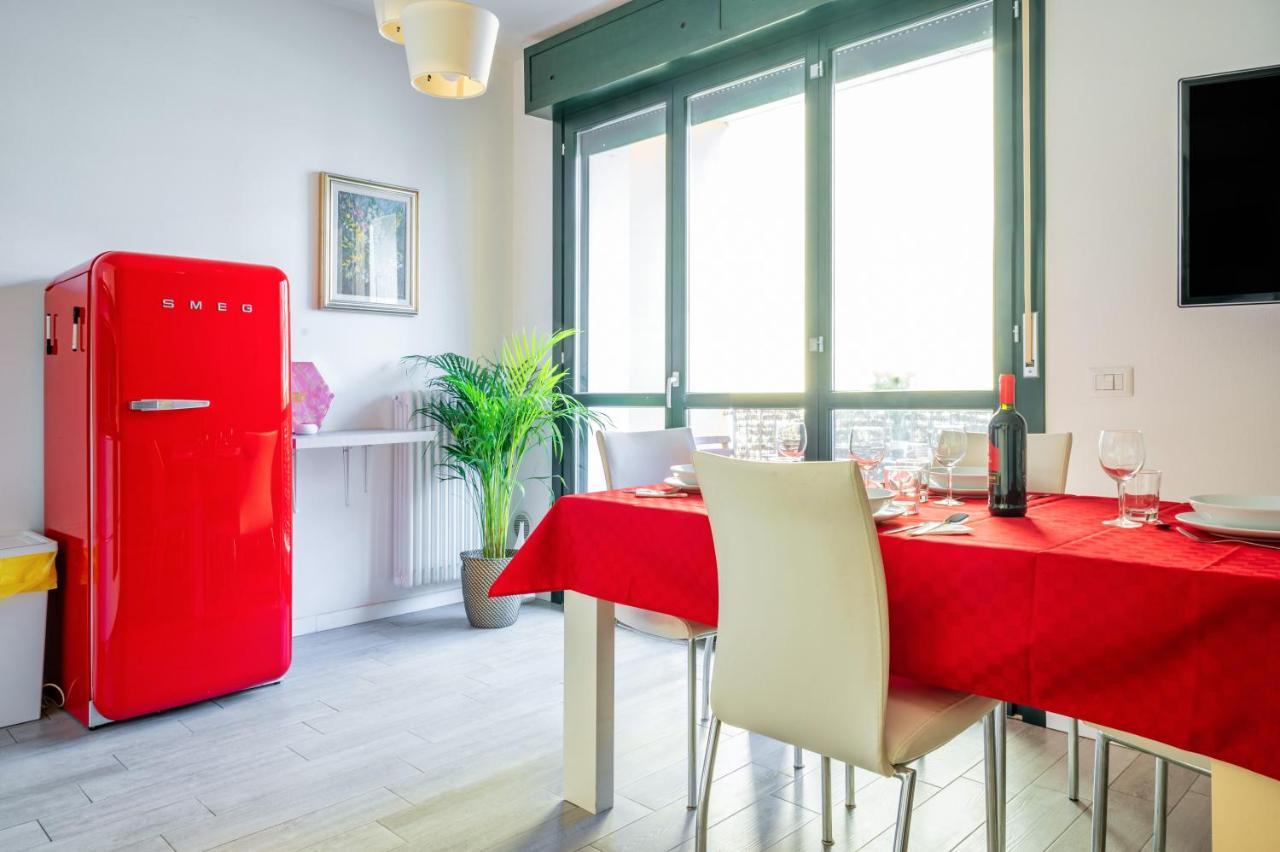 Parma Residential Apartment Con Balcone מראה חיצוני תמונה